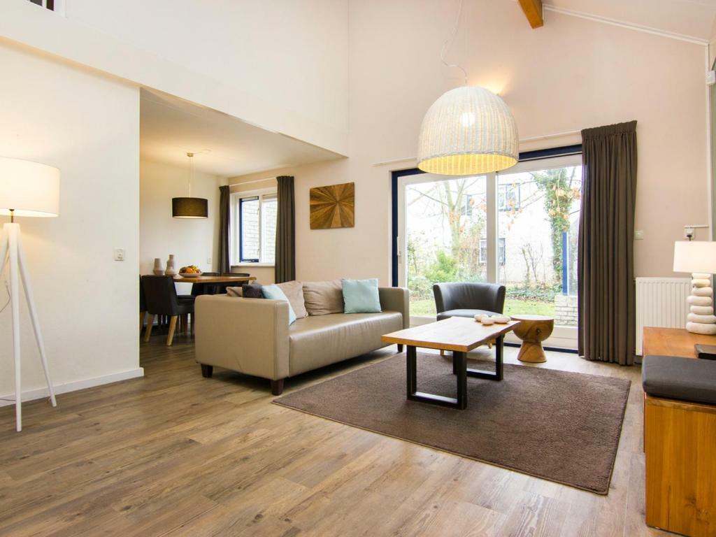 Landal Ooghduyne Hotel Julianadorp Bagian luar foto